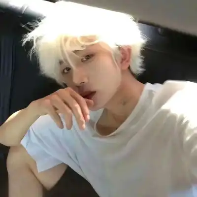 郑钦文巧妙,应对总决赛,合影站位,227Crown,227皇冠,227皇冠体育入口,227皇冠官网,227皇冠体育APP下载